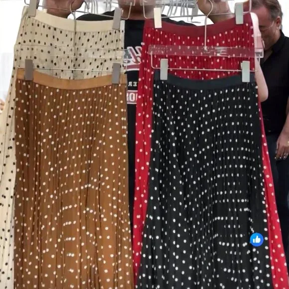 Brown Polka Dots Pleated Maxi Skirt - Picture 3 of 3